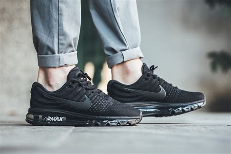 nike air max 2017 black heren|Air Max 2017 triple black.